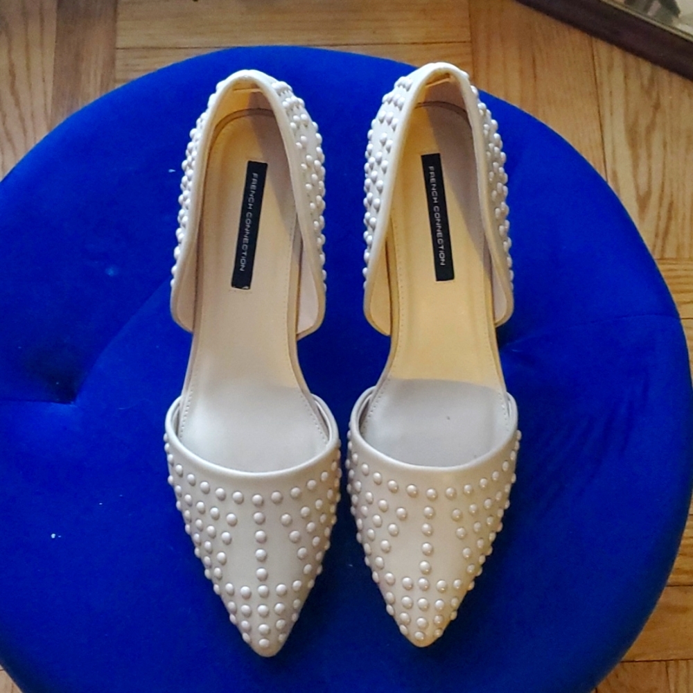 French Connection Nude Pumps